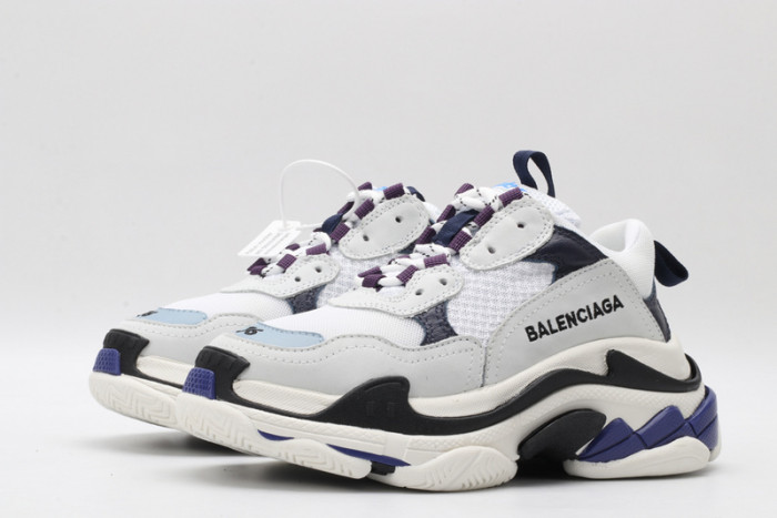 blen triple s Ba*len*cia*ga