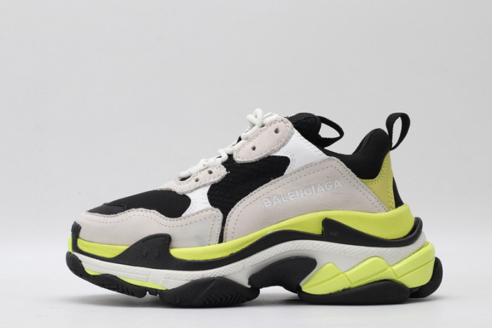 blen triple s Ba*len*cia*ga