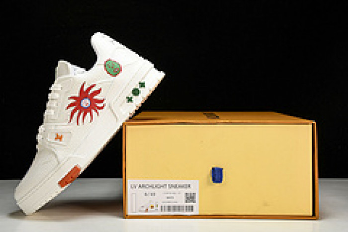 L&V SNEAKERS