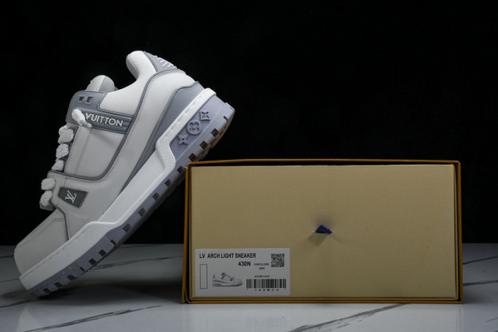 L&V SNEAKERS