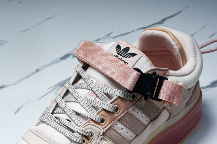 Bad Bunny Forum Low GW0265