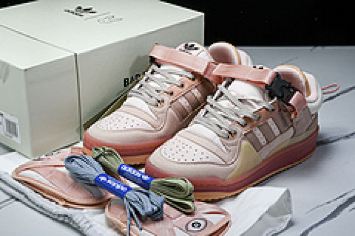 Bad Bunny Forum Low GW0265