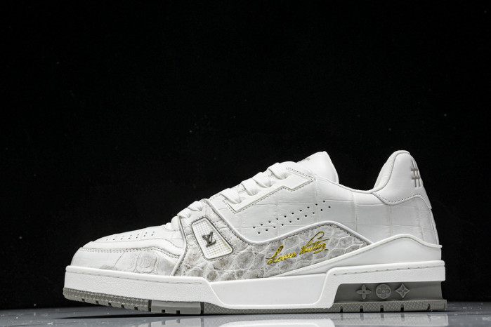 L&V SNEAKERS