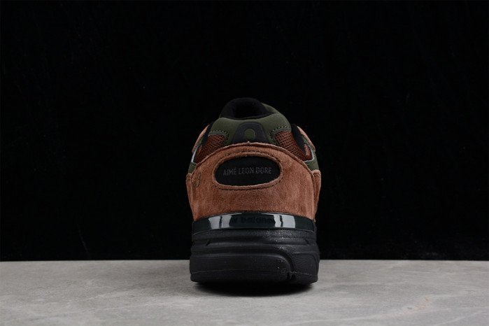 New Balance M993