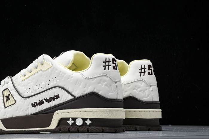 L&V SNEAKERS
