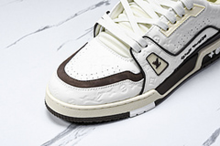 L&V SNEAKERS
