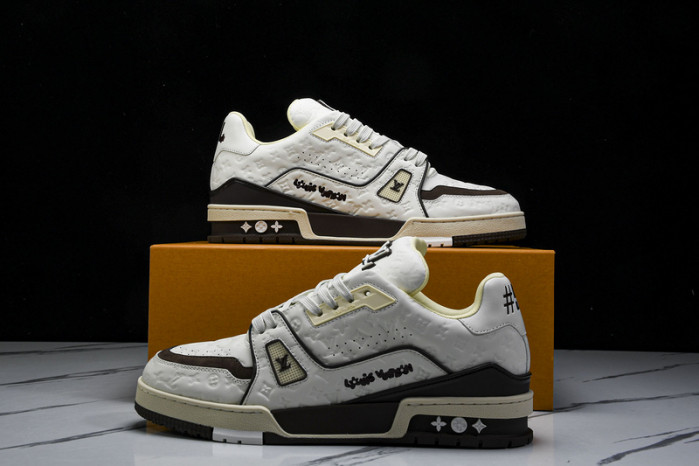L&V SNEAKERS