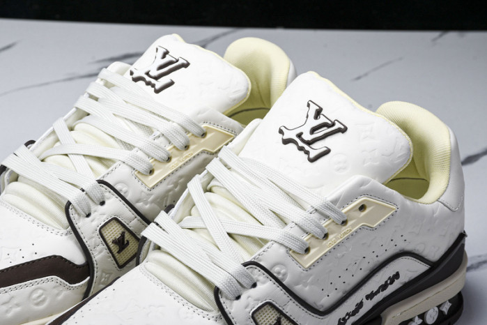 L&V SNEAKERS