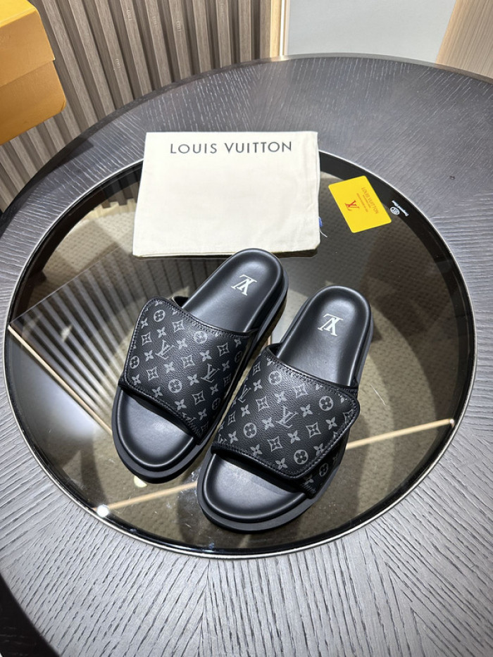 L&V SLIPPERS
