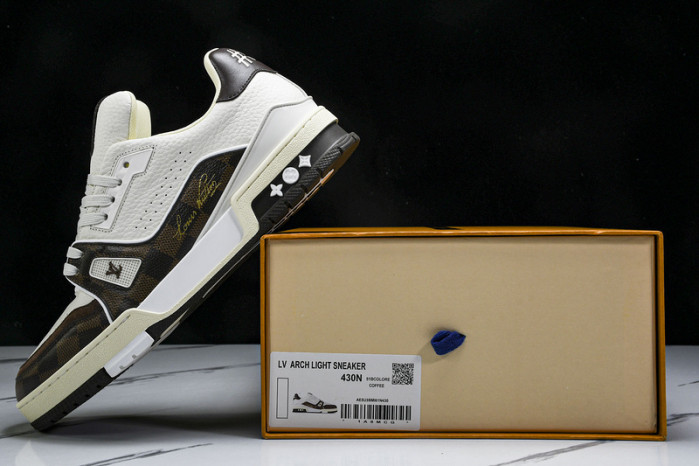 L&V SNEAKERS