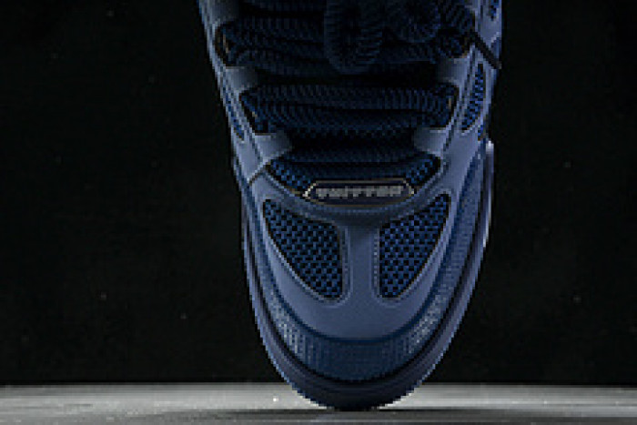 L&V SNEAKERS