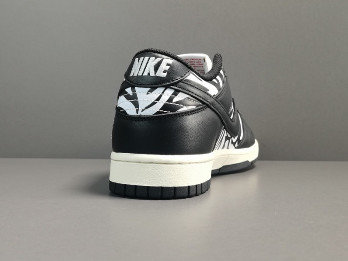 Quartersnacks x Nike SB Dunk Low Zebra DM3510-001
