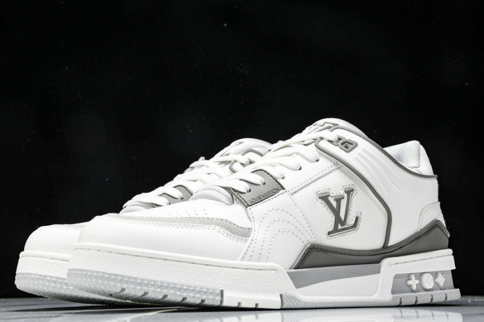 L&V SNEAKERS