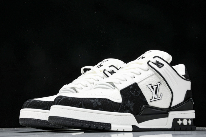 L&V SNEAKERS