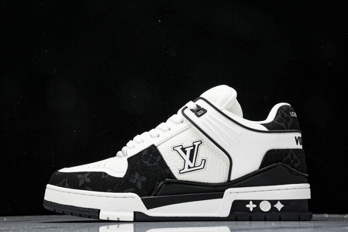 L&V SNEAKERS