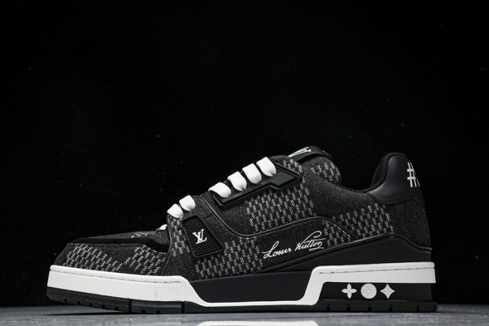 L&V SNEAKERS