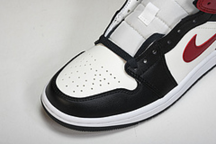 WMNS Air Jordan 1 Mid“Black Toe” BQ6472-160