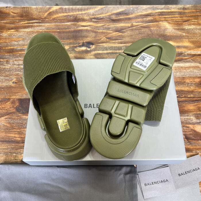 BLEN DESIGNER SLIPPERS