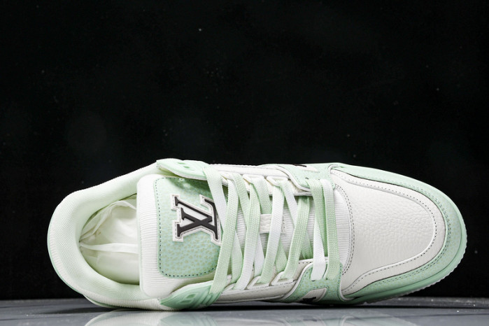L&V SNEAKERS