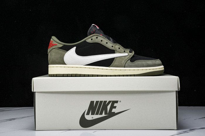 Travis Scott x Air Jordan 1 Low OG DM7866-002