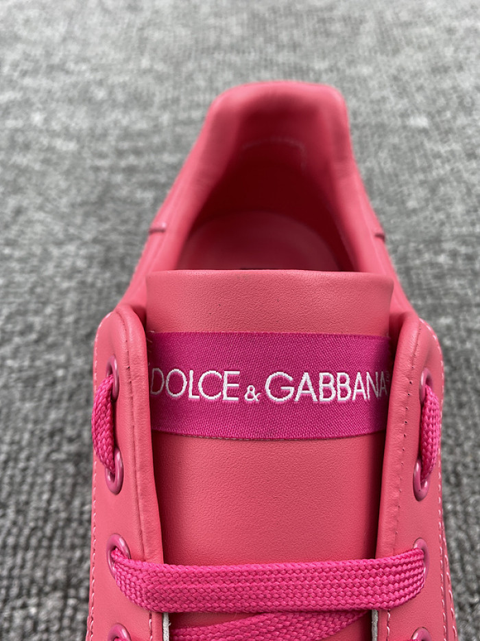 DG sneaker