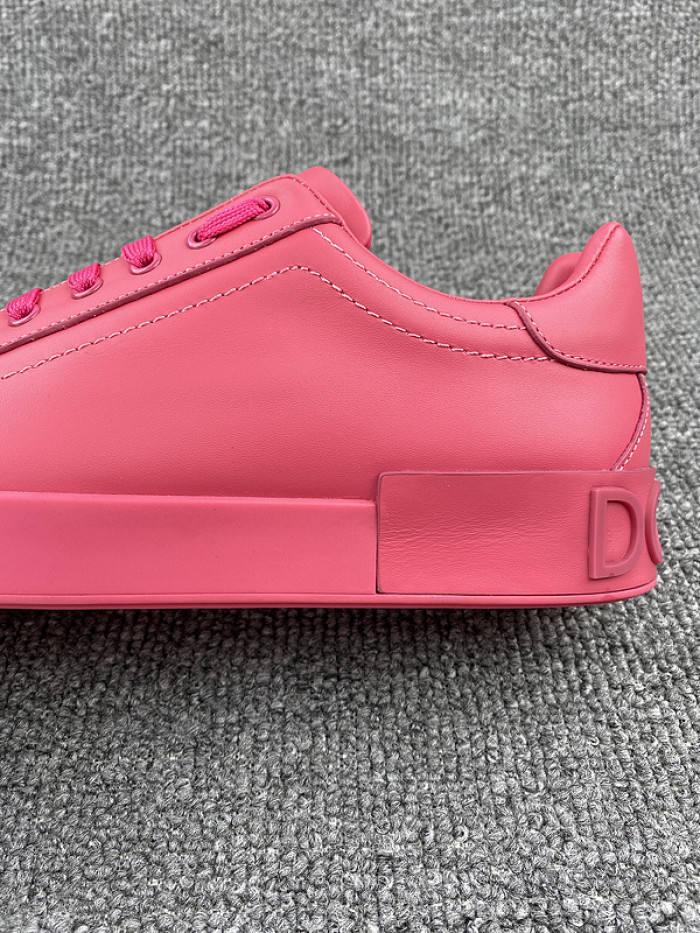 DG sneaker