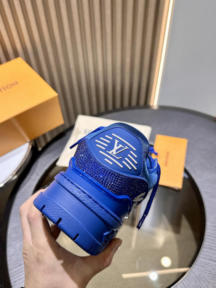 L&V SNEAKERS