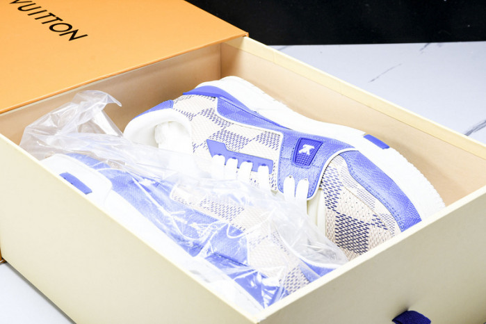 L&V SNEAKERS