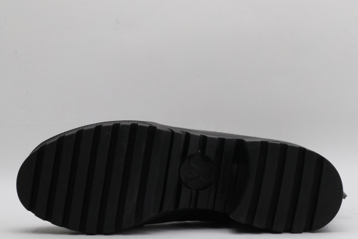 L&V SNEAKERS
