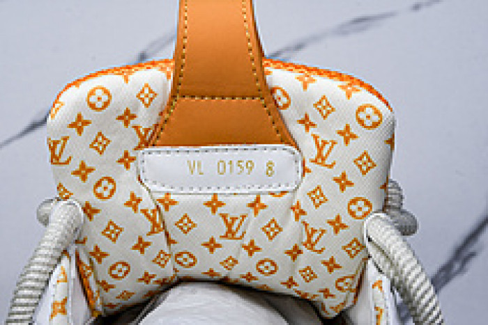 L&V SNEAKERS