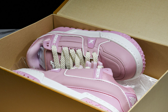 L&V SNEAKERS