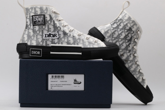 DI*O*R B23 PANKICK