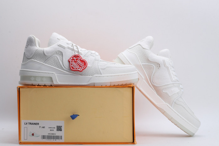 L&V SNEAKERS