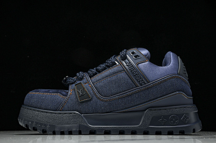 L&V SNEAKERS