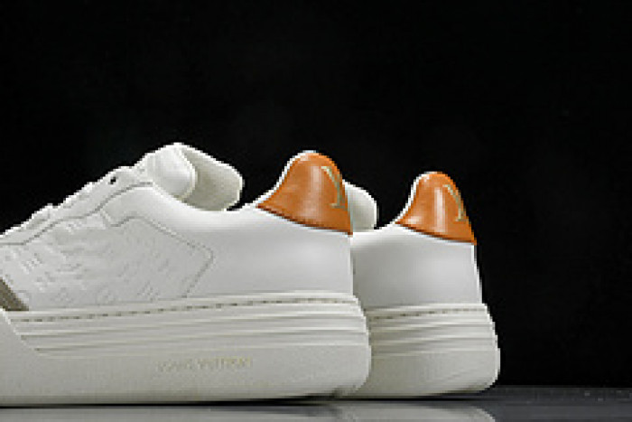 L&V SNEAKERS