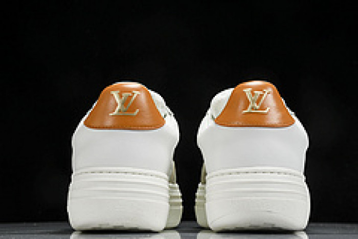L&V SNEAKERS