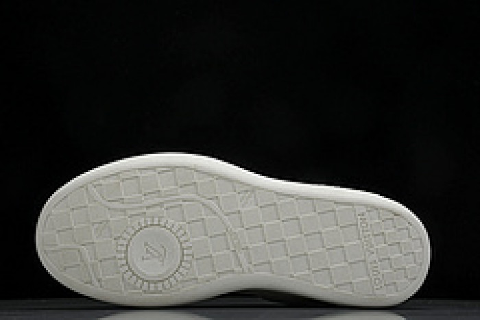 L&V SNEAKERS