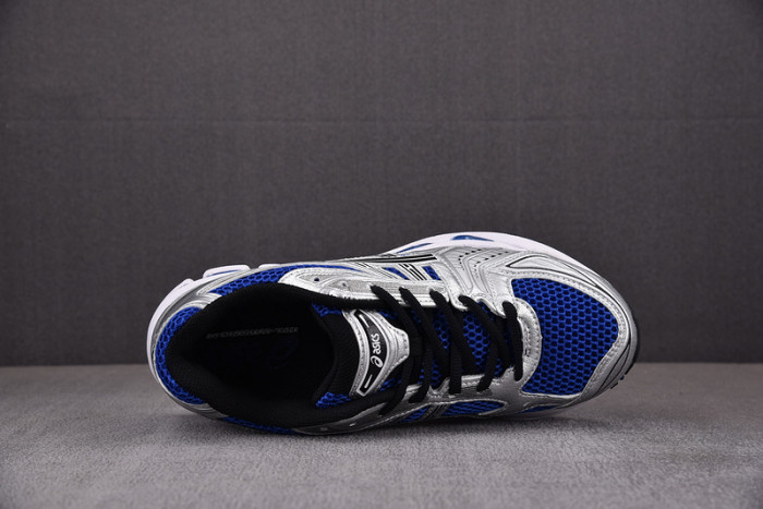 As*ic*ss shoes