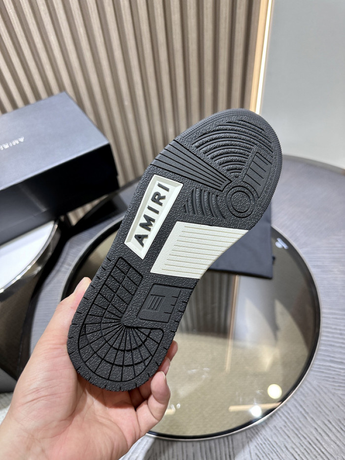 AM1R1 SNEAKERS