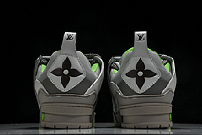 L&V SNEAKERS