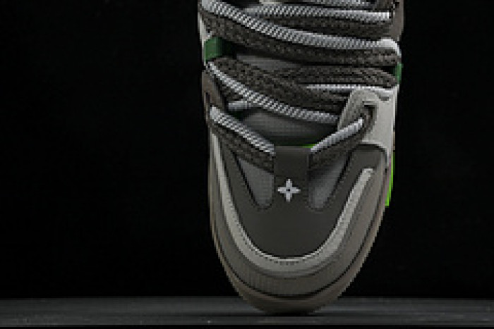L&V SNEAKERS
