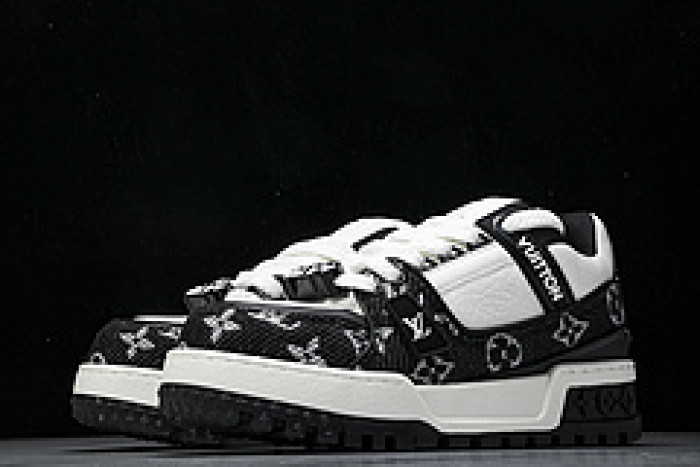 L&V SNEAKERS