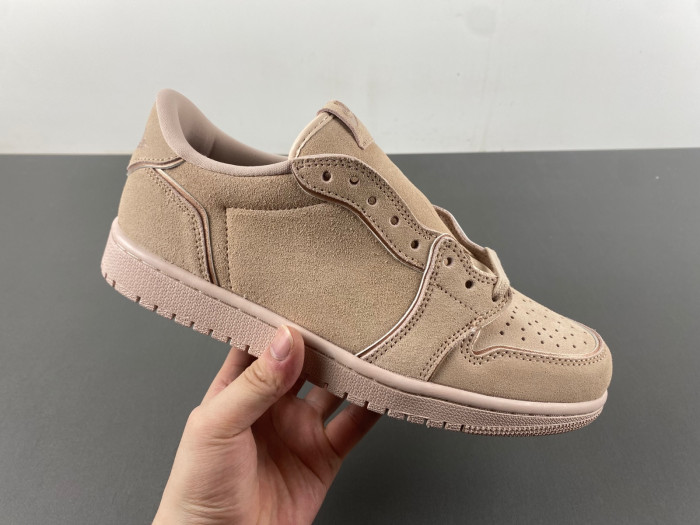 Travis Scott x Air Jordan 1 AO1935-204