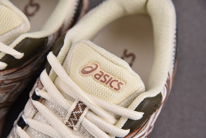 As*ic*ss shoes