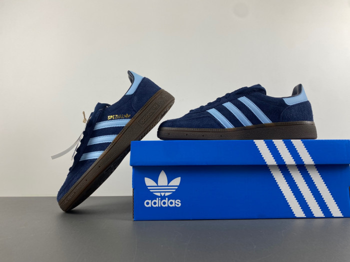 HANDBALL SPEZIAL BD7633