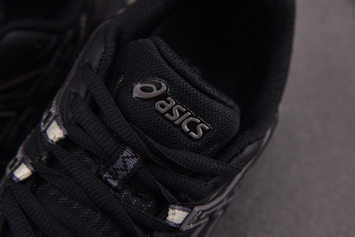 As*ic*ss shoes