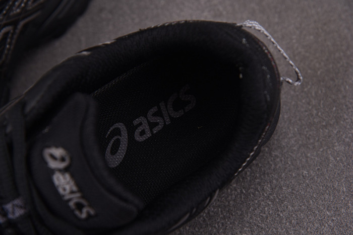 As*ic*ss shoes