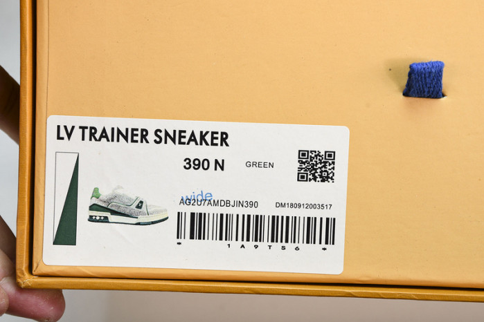 L&V SNEAKERS