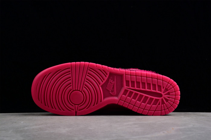 Dunk Low Valentine