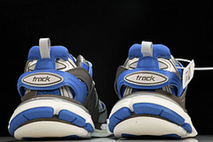 BLEN Track